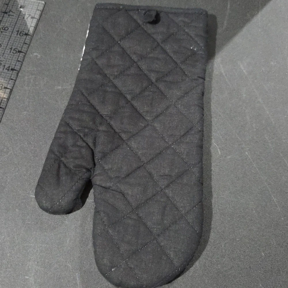 Disney Nightmare Before Christmas Oven Mitt